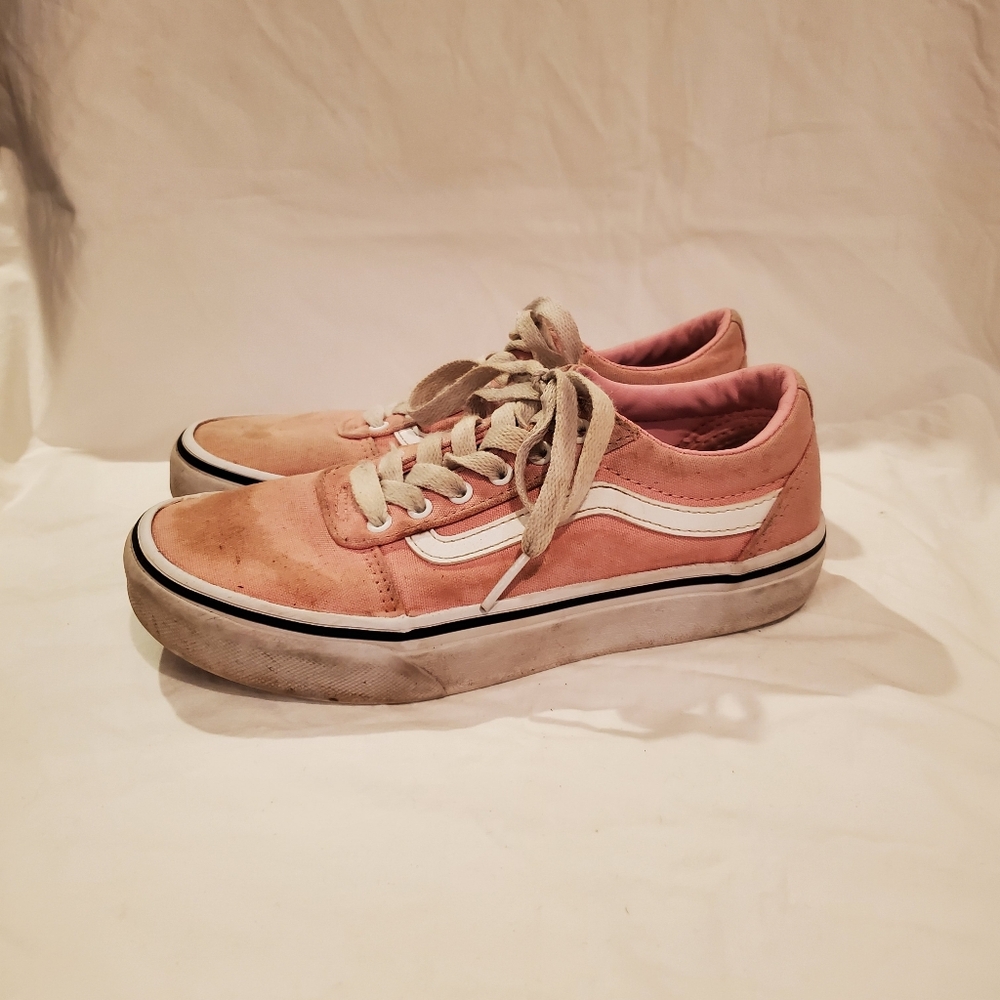Vans skater shoes girls size 2